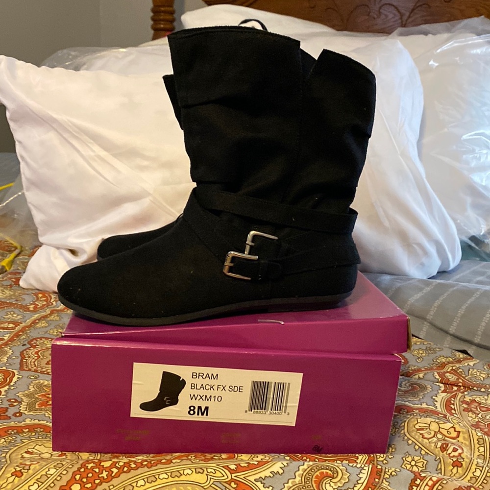 Rampage Women’s size 8 soft booties